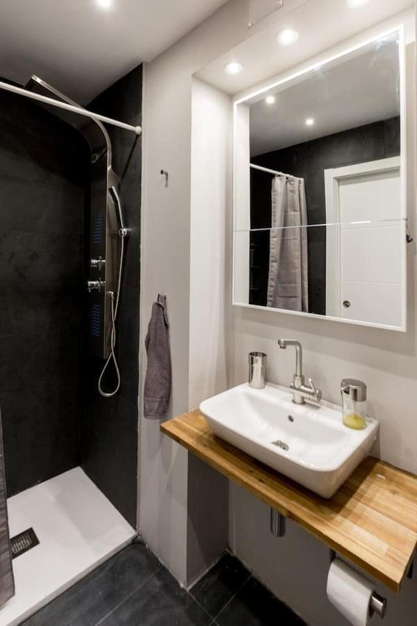ARMAS 44 - Apartamento de 2 dormitorios, moderno y céntrico, sin ascensor y con posibilidad de garaje Zaragoza Exterior foto
